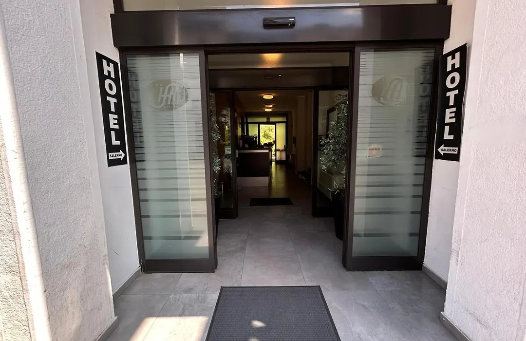 Albergo Salerno-1